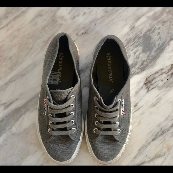✨SUPERGA✨ Grey Sneakers - Picture 1 of 3